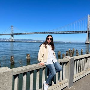 Meet your Posher, Sophia